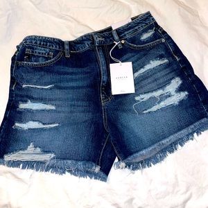 Kancan shorts size L